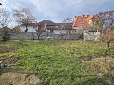 Casa cu 900 mp teren zona Calea Poplacii aproape de Parcul Sub Arini - foto 17