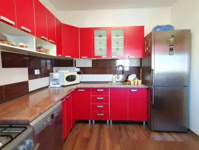 Apartament la vila cu terasa si curte proprie pe Cl. Cisnadiei - foto 22