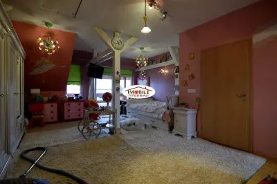 Vila in Sibiu, 6 camere, 280mp utili,  720 mp teren - foto 13