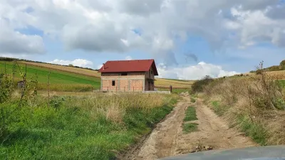 Teren intravilan de vanzare in Sura Mare Sibiu - foto 2