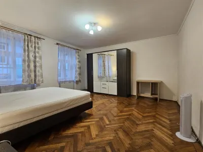 Apartament mobilat la etajul 1 in orasul de jos strada 9 Mai - Sibiu - foto 6