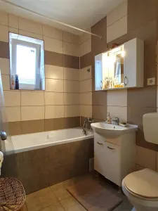 Apartament decomandat cu 3 camere mobilat/utilat in Turnisor - foto 6