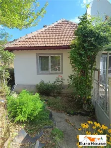 Casa cu teren de vanzare in Jud Hunedoara  Vulcan Paroseni - Vulcan