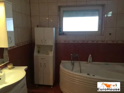 Apartament cu 4 camere de vanzare in Alba Iulia - foto 11