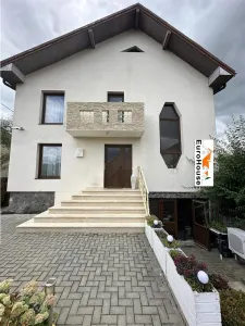 Casa superba de vanzare in Alba Iulia - foto 2