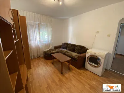 Apartament cu 3 camere de vanzare in Alba Iulia - foto 1
