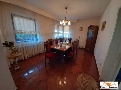 Casa tip vila de vanzare in Alba Iulia - foto 2