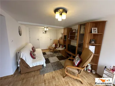 Apartament cu 3 camere la vila de vanzare in Alba Iulia - Alba Iulia