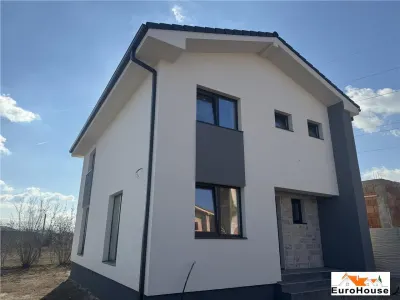 Casa noua  de vanzare in Alba Iulia - foto 4