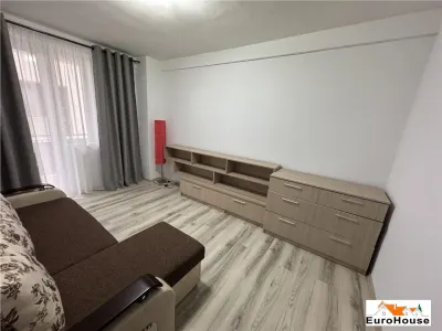 Apartament cu 3 camere de inchiriat in Alba Iulia - foto 11