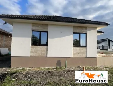 Casa pe un nivel de vanzare in Alba Iulia - foto 4