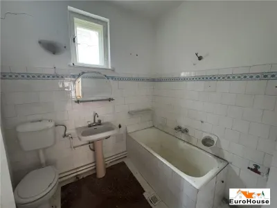 Casa cu teren de vanzare in Alba Iulia zona Cetate - foto 5