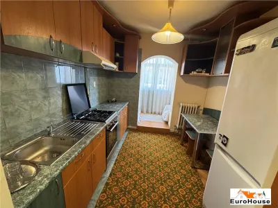 Apartament cu 2 camere de inchiriat in Alba Iulia Cetate Mercur - foto 2
