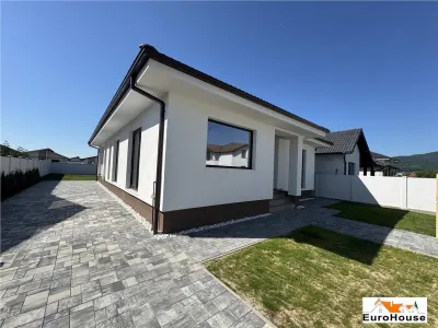 Casa noua  pe un nivel de vanzare in Alba Iulia - foto 19