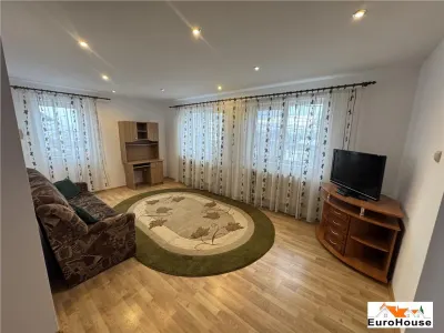 Apartament cu 3 camere la vila de vanzare in Alba Iulia - foto 1