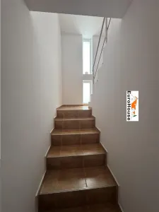 Apartament cu 3 camere la vila de vanzare in Alba Iulia - foto 4