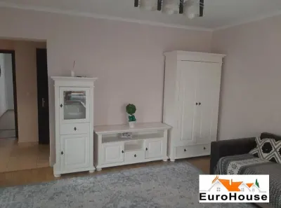 Apartament cu 3 camere de vanzare in Alba Iulia - foto 1