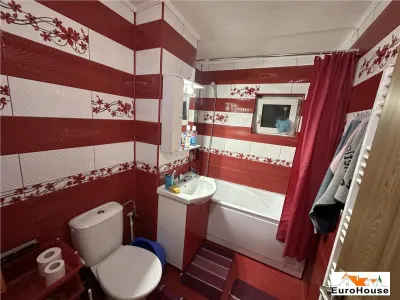 Apartament cu 3 camere de vanzare in Alba Iulia - foto 14