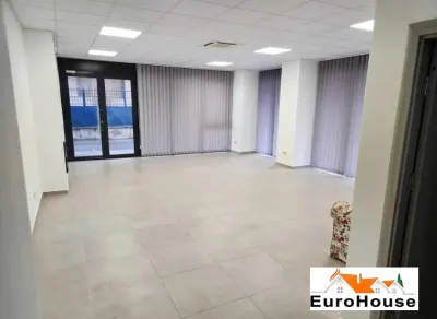 Spatiu de vanzare ultracentral in Alba Iulia - foto 1