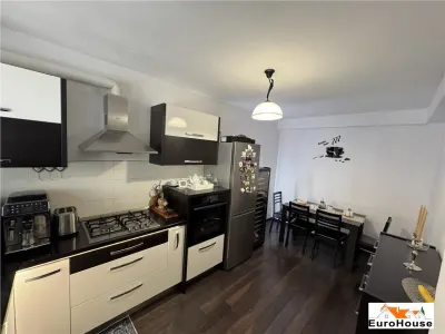 Casa in regim cuplat de vanzare in Alba Iulia - foto 4