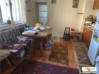 Casa de  vanzare in Alba Iullia - foto 8