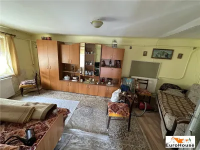 Casa de vanzare in Alba Iulia CENTRU - foto 1