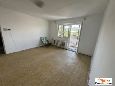Apartament cu 2 camere de vanzare in Alba Iulia - foto 2