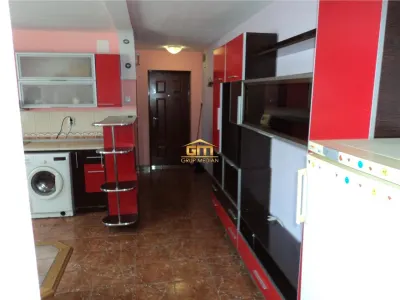 Ap. 3 camere la mansarda, zona Nord - foto 3