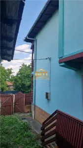Casă P+E de vanzare in comuna Ionești - teren 932 mp + casă secundară + 3.100 mp teren arabil - foto 2