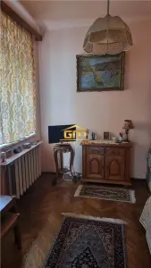 Casă de vanzare - Eleganță interbelică in centrul Ramnicului Valcea - foto 10