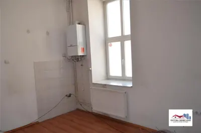 Spatiu de Inchiriat pentru Birouri in Zona Ultracentrala - foto 4