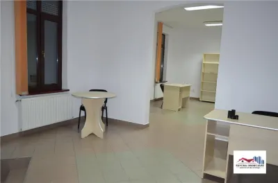 Spatiu pentru Birouri de Inchiriat in Zona Semicentrala - Targu Mures