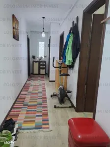 Apartament 2 camere, decomandat - zona Ghimbav - foto 4