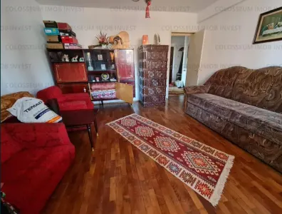 Apartament 3 camere, decomandat - zona Ghimbav - foto 1