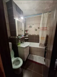Apartament 4 camere, semidecomandat - zona Tractorul - foto 7