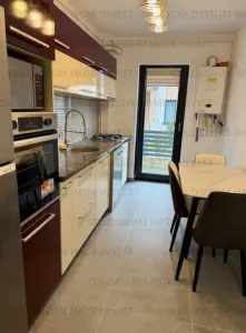 Apartament 2 camere, decomandat - zona Cristian - foto 4