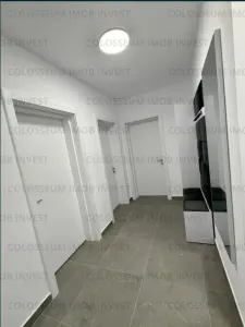 Apartament 2 camere, decomandat - zona Cristian - foto 5