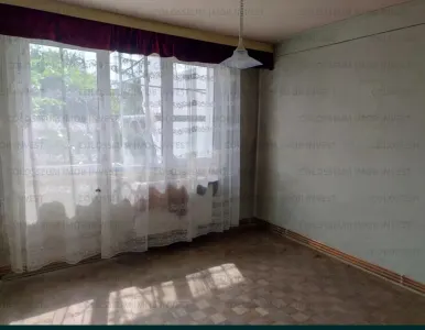 Apartament 2 camere, semidecomandat - zona Astra - Brasov