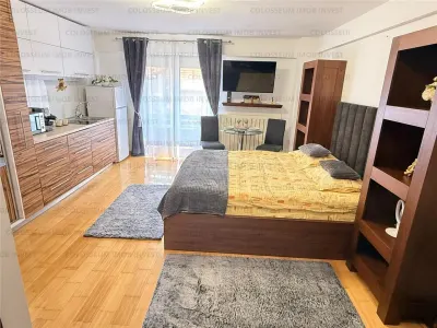 Garsoniera moderna de inchiriat - Centrul Istoric - Brasov