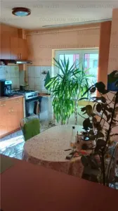 Apartament 3 camere, decomandat - zona Gemenii - foto 6