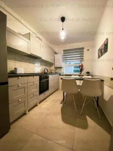 Apartament 3 camere, decomandat - zona Tractorul - foto 5