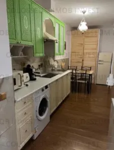 Apartament cu 3 camere, decomandat - Centrul Istoric - foto 6