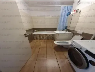 Apartament 2 camere, decomandat - zona Tractorul - foto 7