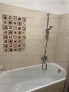 Apartament spatios 3 camere| Decomandat| Balcon 6 mp | Tractorul - foto 9