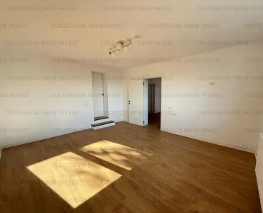 Apartament 2 camere | Renovat | Curte Privata | Brasovul Vechi - foto 3