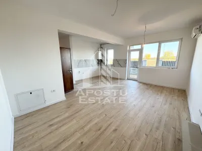 Apartamente cu 3 camere, disponibile imediat, gradina de 45 mp. - Giroc