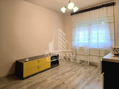 Apartament cu 3 camere,de inchiriat, parter, Arad - foto 6