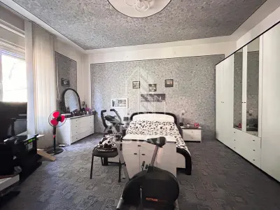 4 camere + terasa, de renovat si personalizat – Piata Maria - foto 2