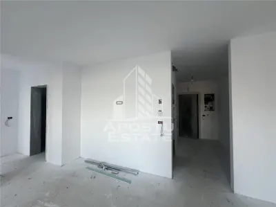 DE VANZARE Apartament 3 camere cu pozitie excelenta - foto 5