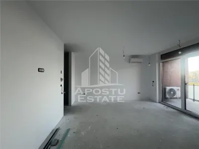 DE VANZARE Apartament 3 camere cu pozitie excelenta - foto 8